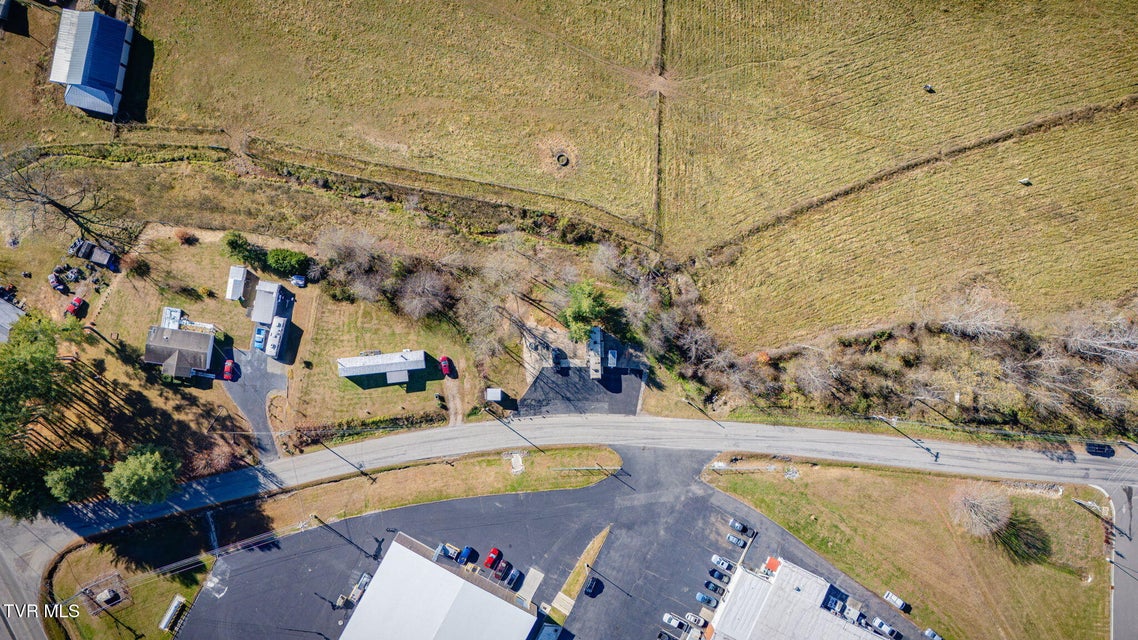 Photo #18: 177 Hospital Road