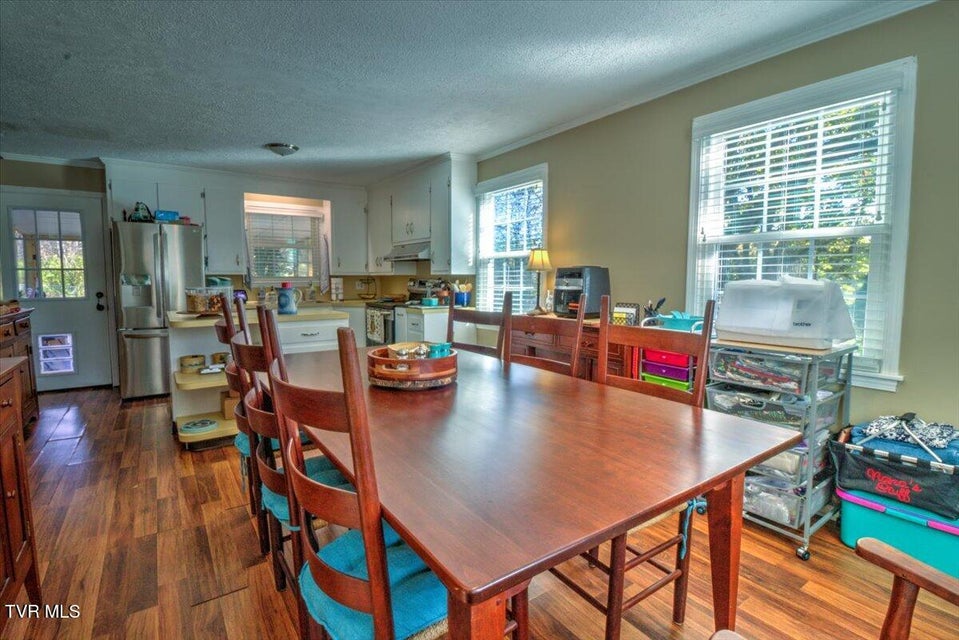 Photo #12: 2517 Larkspur Drive