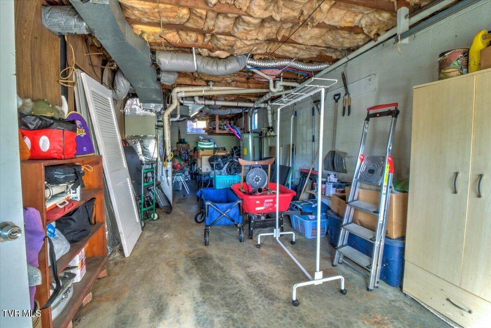 Photo #29: 2517 Larkspur Drive