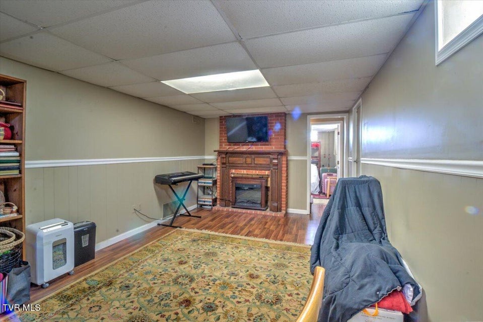 Photo #32: 2517 Larkspur Drive