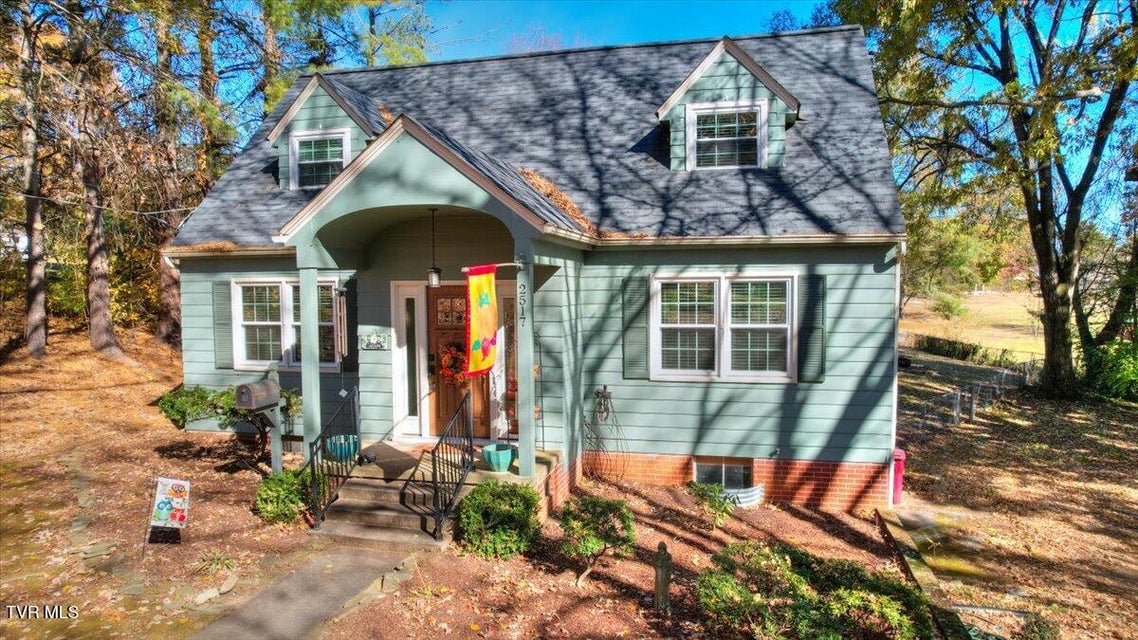 Photo #39: 2517 Larkspur Drive