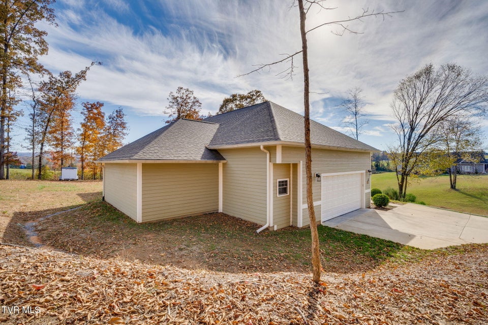 Photo #4: 296 Allenwood Drive