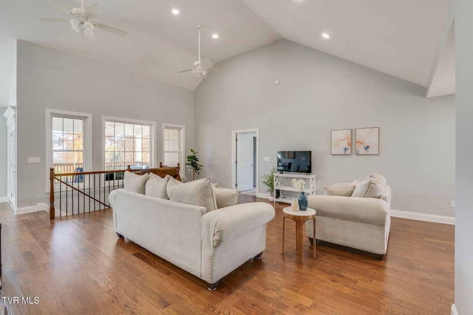 Photo #9: 296 Allenwood Drive