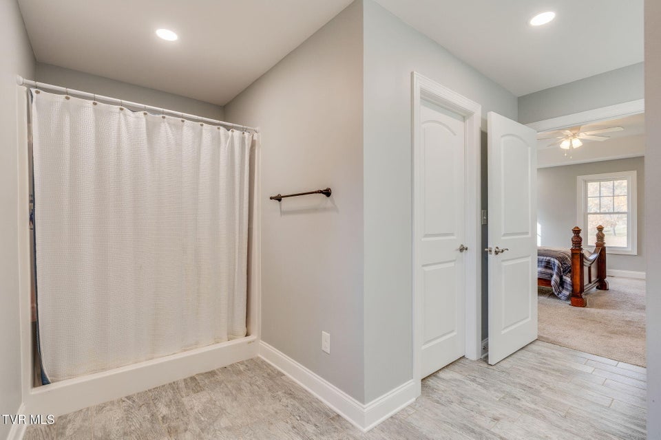 Photo #19: 296 Allenwood Drive