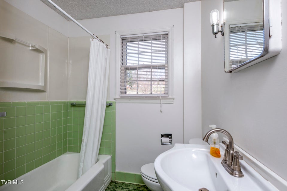 Photo #22: 125 Rosewood Lane