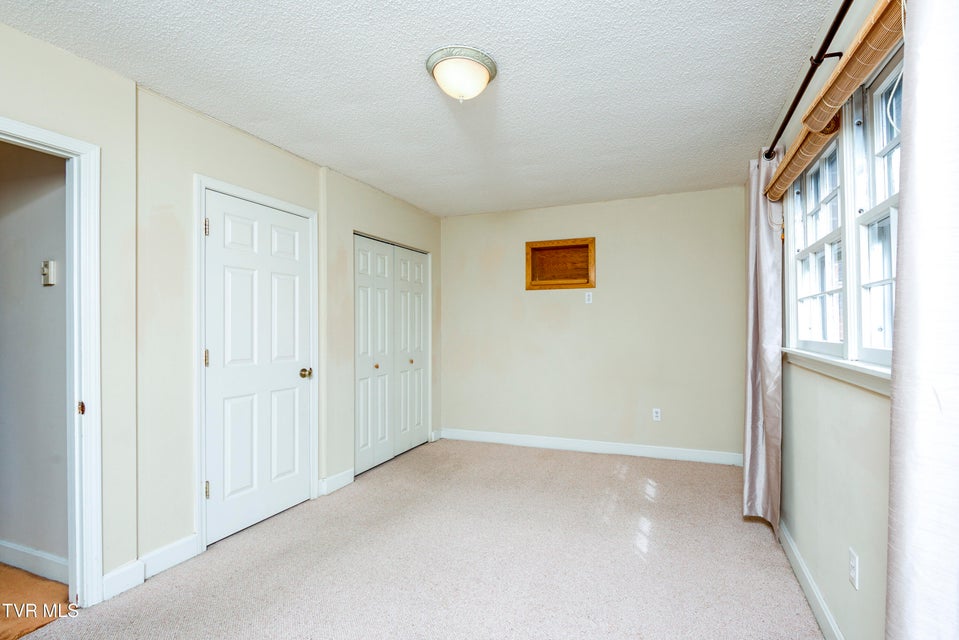 Photo #25: 125 Rosewood Lane