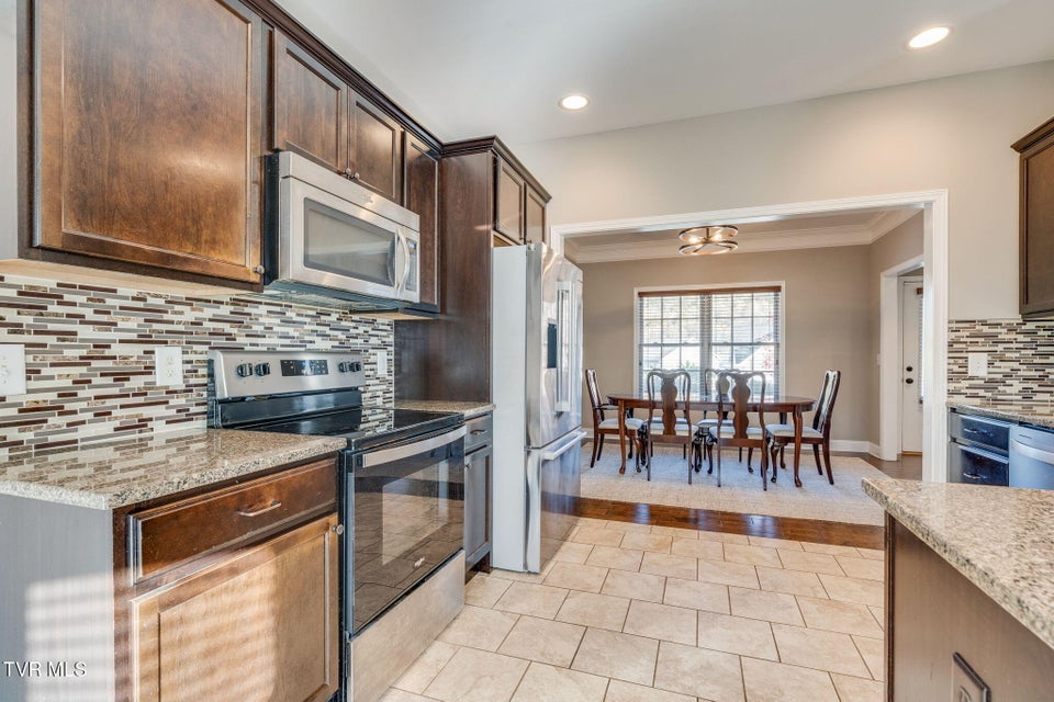 Photo #11: 2016 Falling Leaf Drive