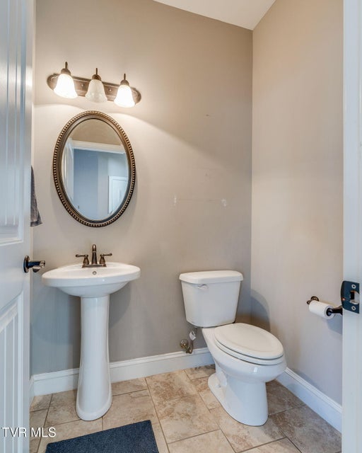 Photo #15: 2016 Falling Leaf Drive