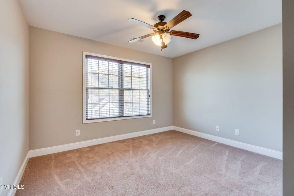 Photo #25: 2016 Falling Leaf Drive