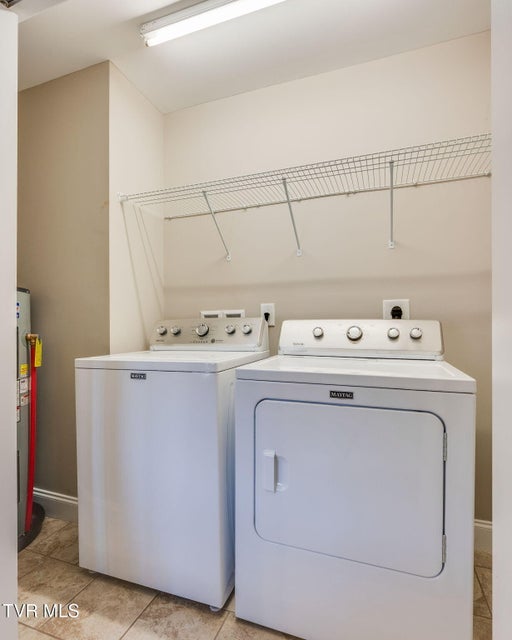 Photo #30: 2016 Falling Leaf Drive