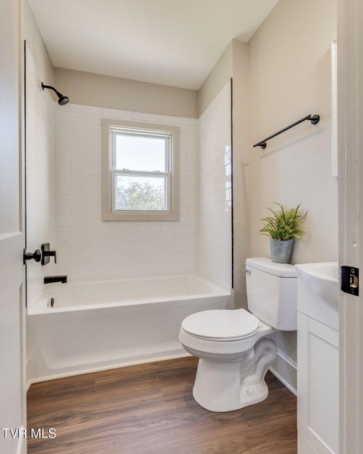 Photo #17: 1230 Carolina Avenue