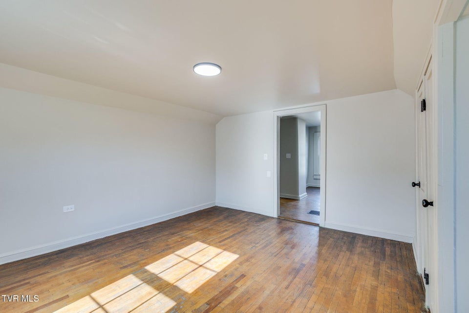 Photo #26: 1230 Carolina Avenue