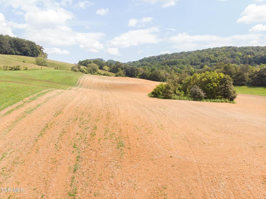 Photo #34: 2710 Jearoldstown Road