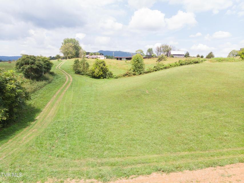 Photo #35: 2710 Jearoldstown Road