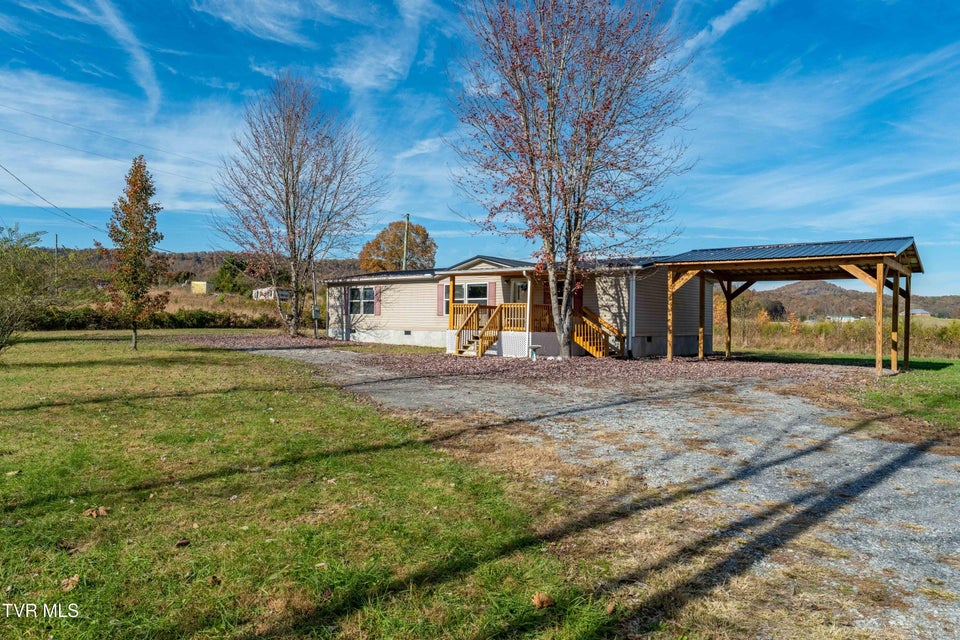 Photo #27: 245 Poes Lane