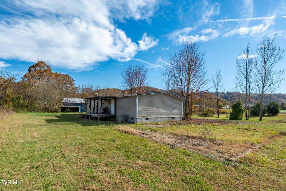 Photo #34: 245 Poes Lane