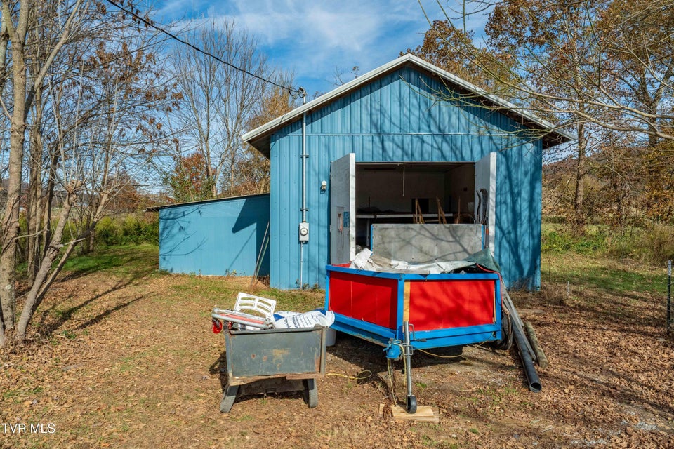 Photo #41: 245 Poes Lane