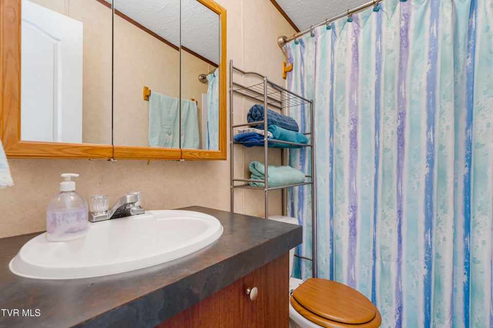 Photo #18: 245 Poes Lane