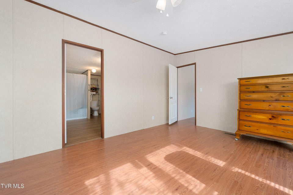 Photo #23: 245 Poes Lane