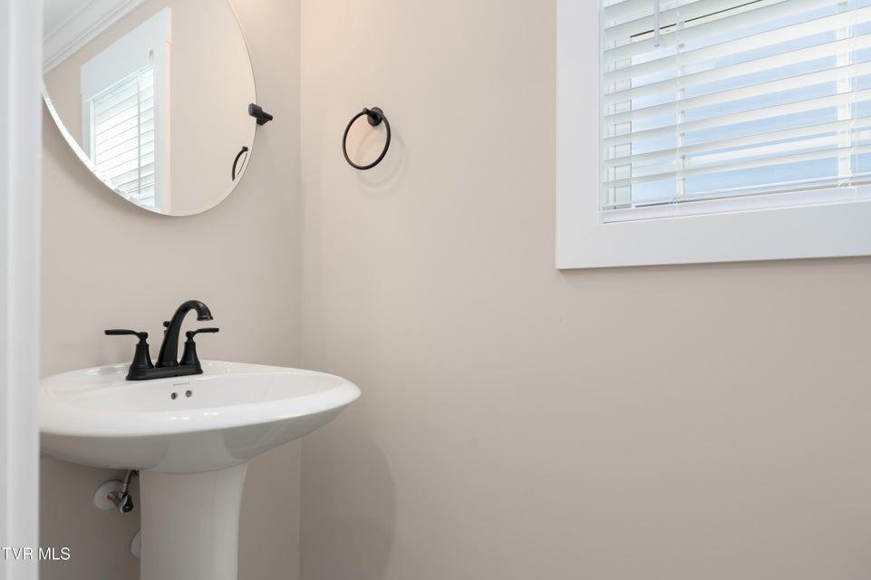 Photo #7: 1325 Bowmantown Road