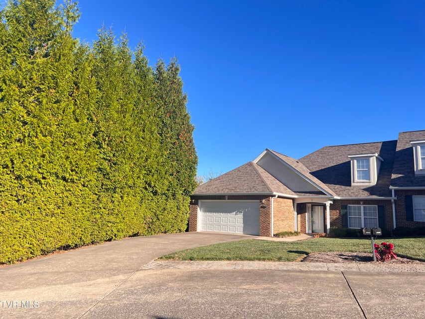 Photo #9: 1705 Veranda Court