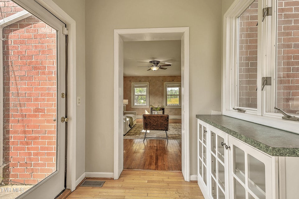 Photo #36: 15497 Porterfield Highway