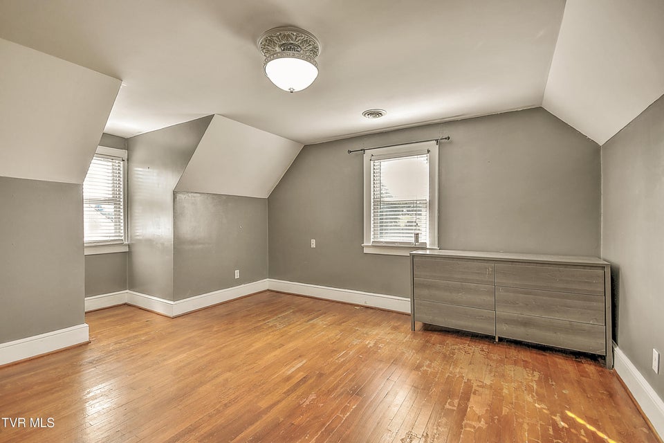 Photo #49: 15497 Porterfield Highway