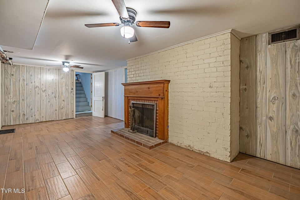 Photo #48: 414 Court Street