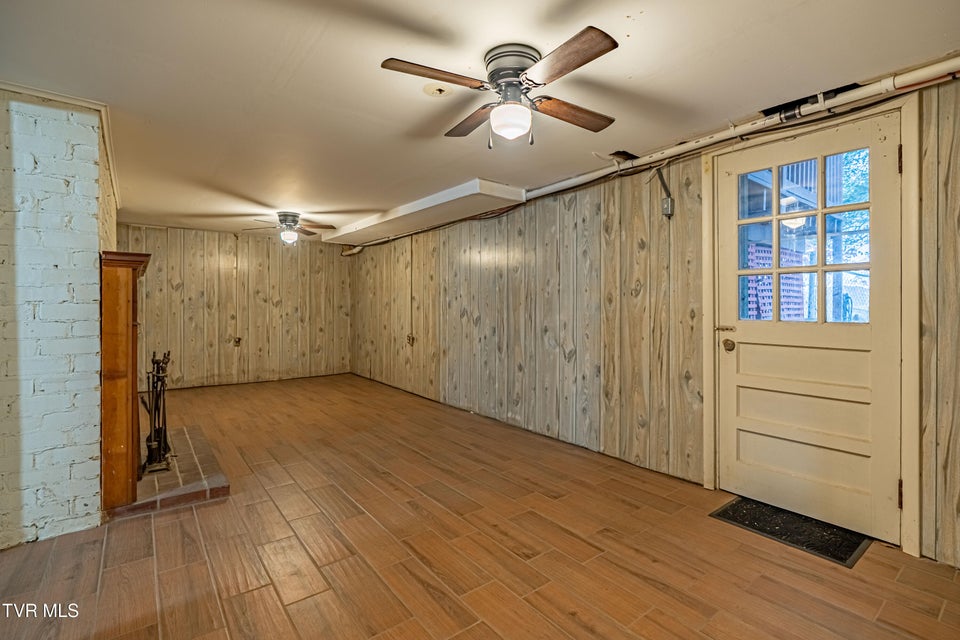 Photo #46: 414 Court Street