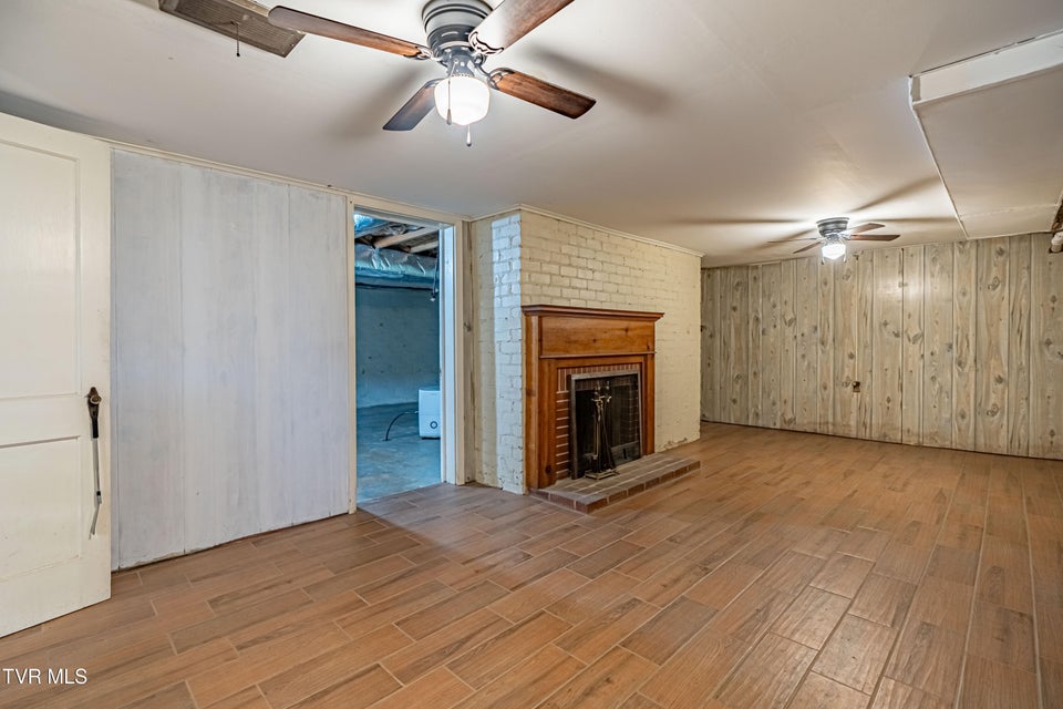 Photo #47: 414 Court Street