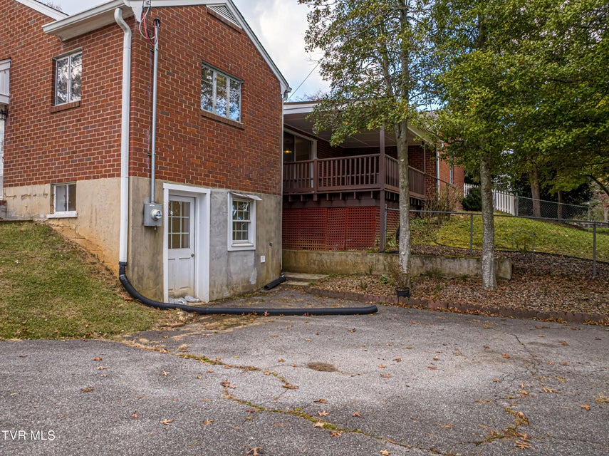 Photo #58: 414 Court Street