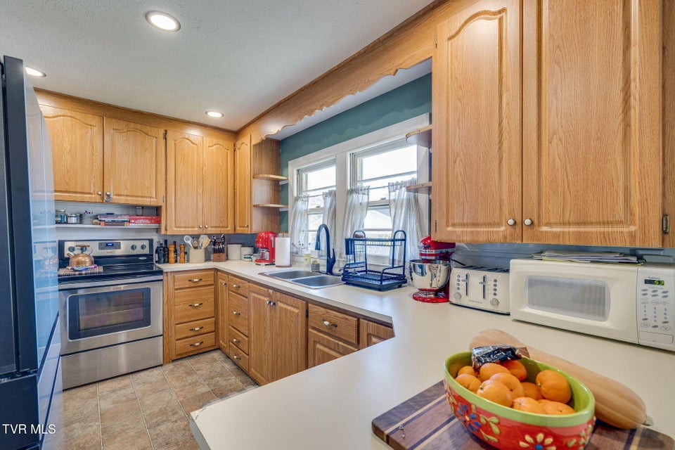 Photo #8: 328 Carters Valley Road