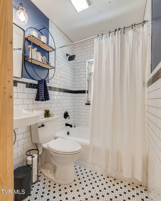 Photo #18: 328 Carters Valley Road