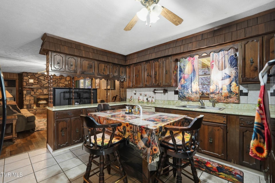 Photo #9: 10388 Helen Henderson Highway