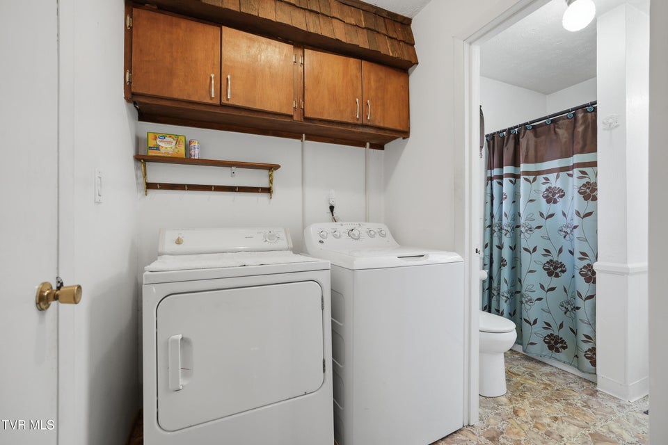 Photo #17: 10388 Helen Henderson Highway