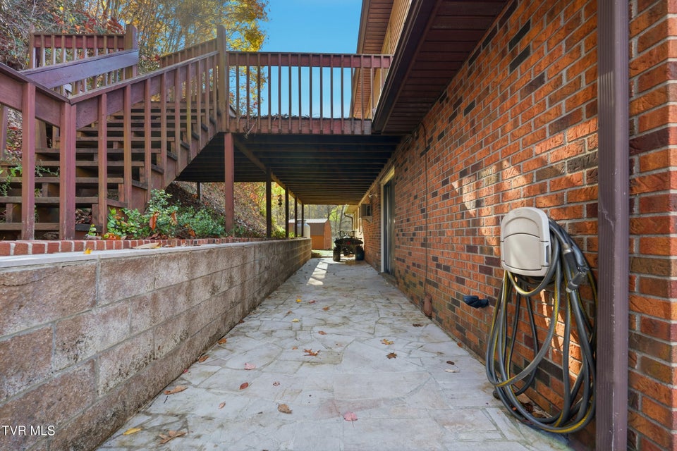 Photo #28: 10388 Helen Henderson Highway