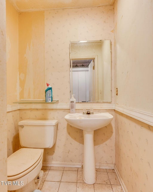 Photo #26: 5221 Foxfire Place