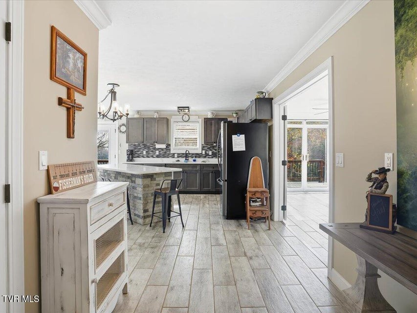 Photo #7: 280 Paradise Point