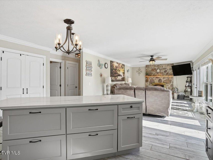 Photo #11: 280 Paradise Point