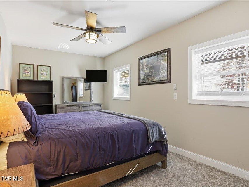 Photo #22: 280 Paradise Point