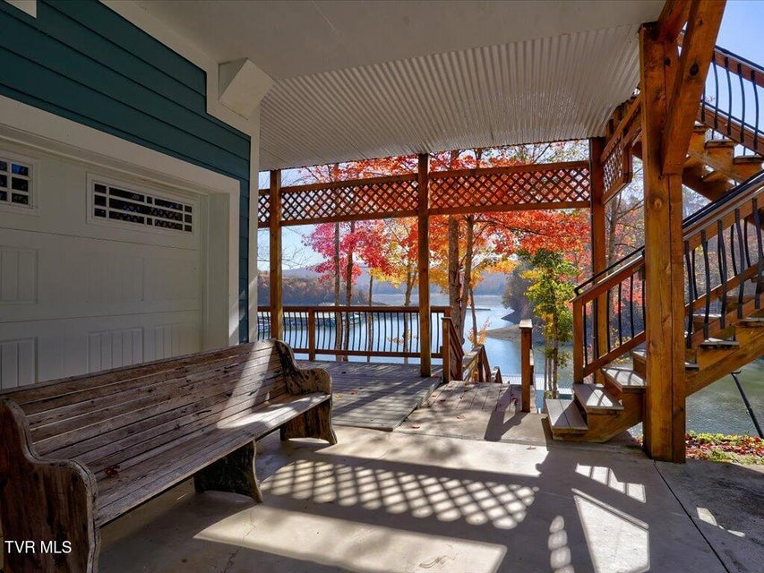 Photo #25: 280 Paradise Point