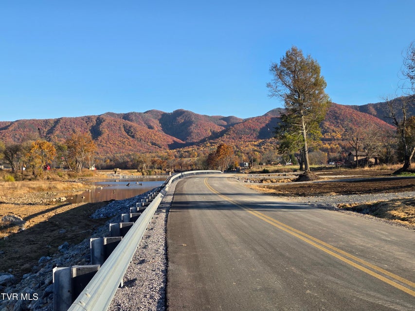 Photo #3: 289 Bill Mauk Road