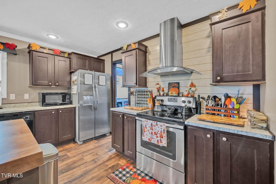 Photo #12: 545 Old Stage Trail