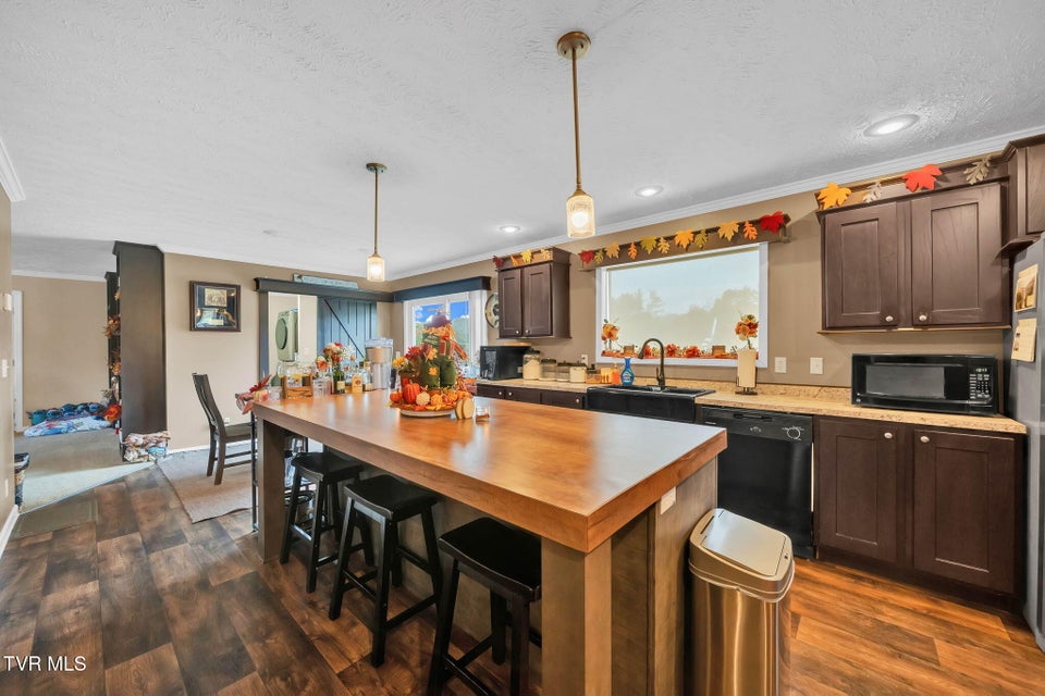 Photo #13: 545 Old Stage Trail