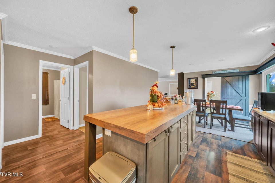 Photo #14: 545 Old Stage Trail