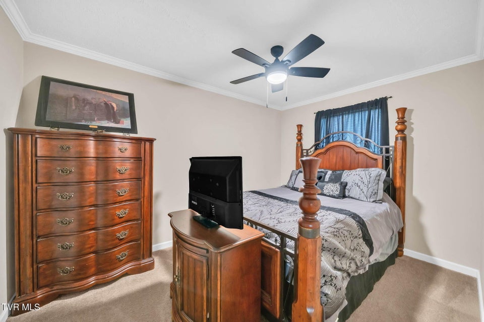 Photo #16: 545 Old Stage Trail