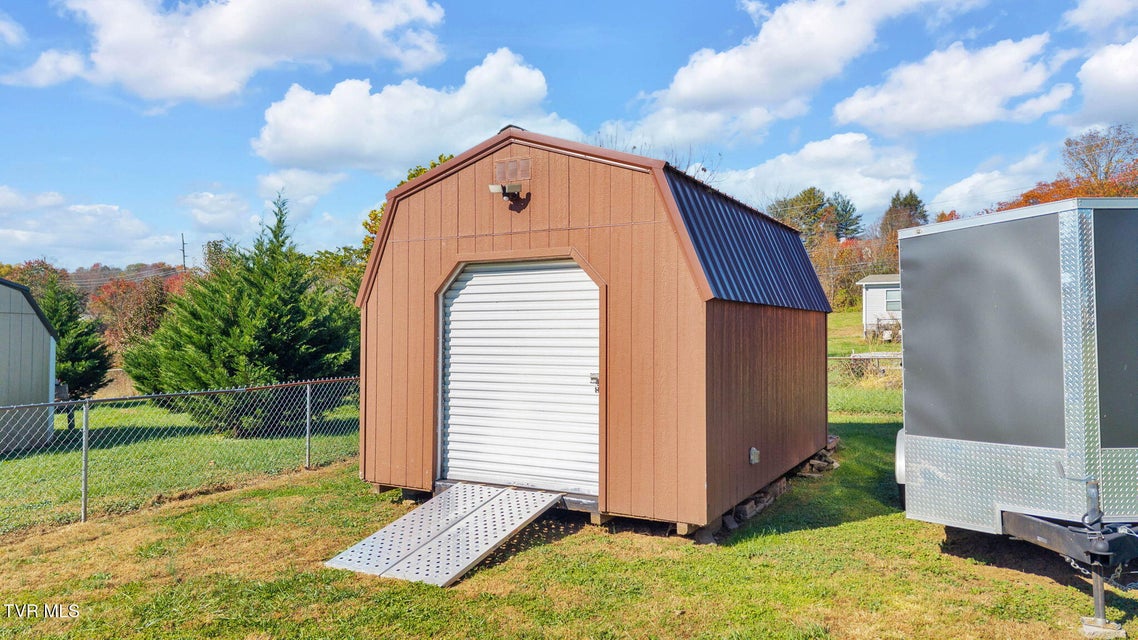 Photo #33: 545 Old Stage Trail