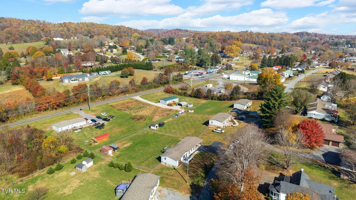 Photo #34: 545 Old Stage Trail