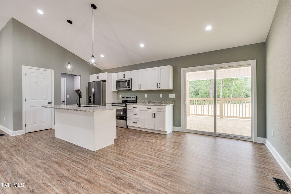 Photo #10: 112 Holston View Drive