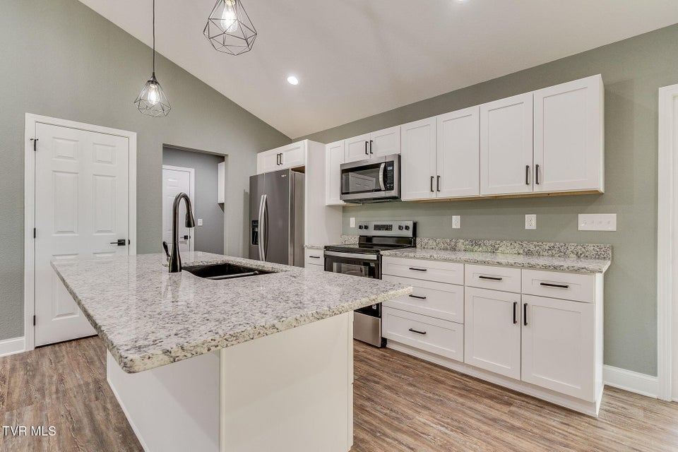 Photo #11: 112 Holston View Drive